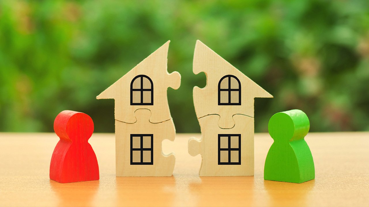 Disputes Between Co-Owners of A Property And A First Right of Refusal To Buy Over The Other’s Share